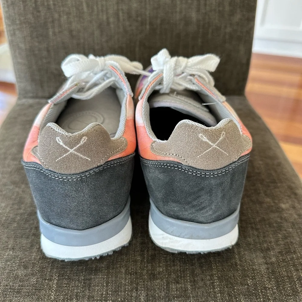 Women's Multicolor Athletic Sneakers - Casual Comfort